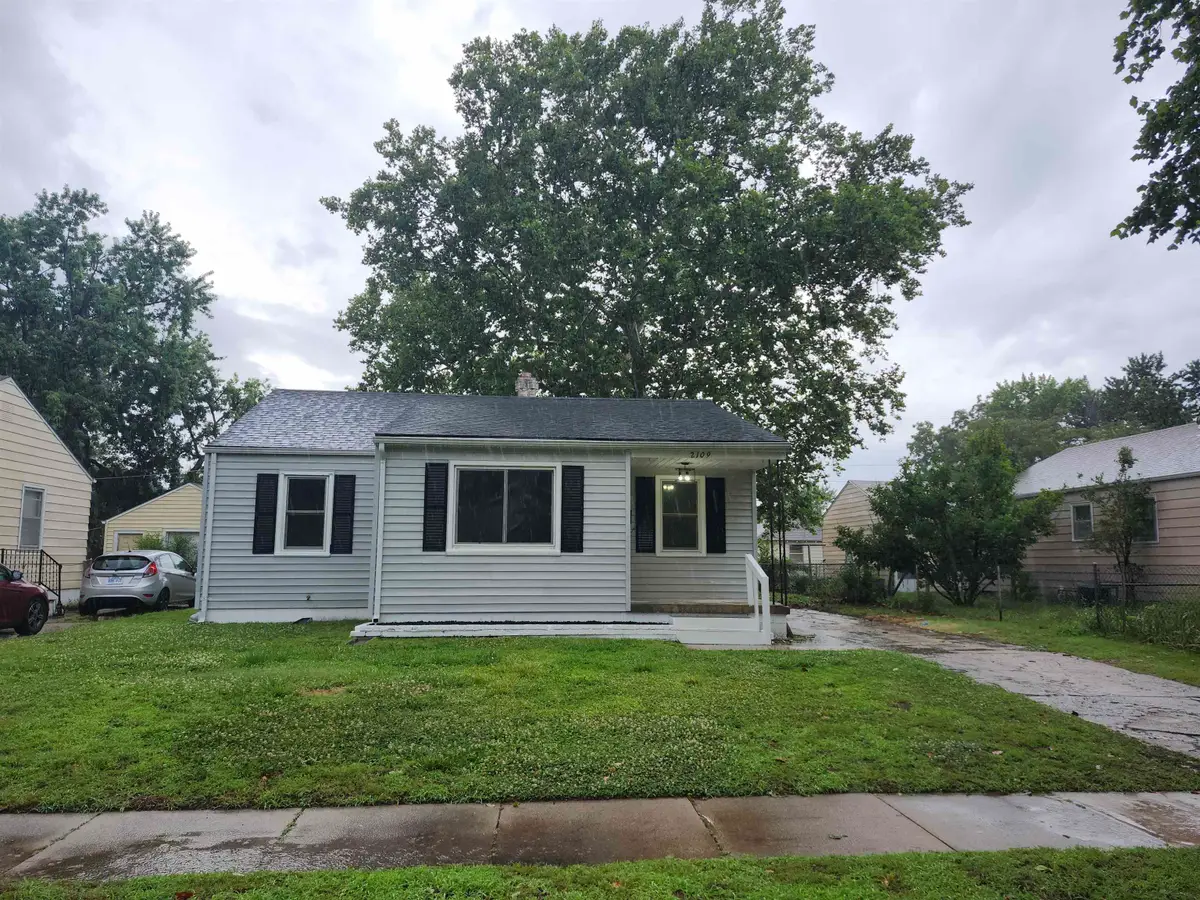 2109 S Ellis St, Wichita, KS 67211 - #1