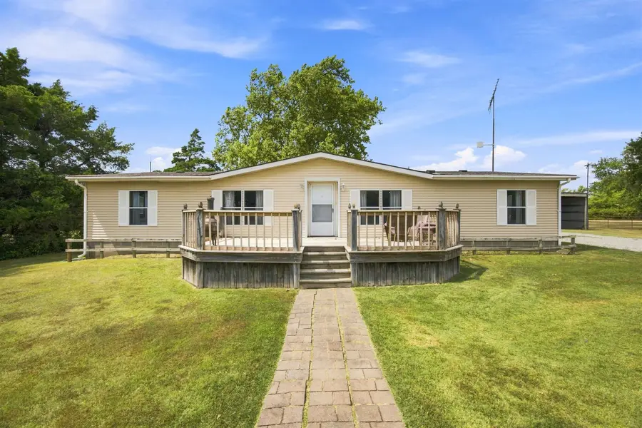 16139 SW Cherokee Rd, Douglass, KS 67039 - #3