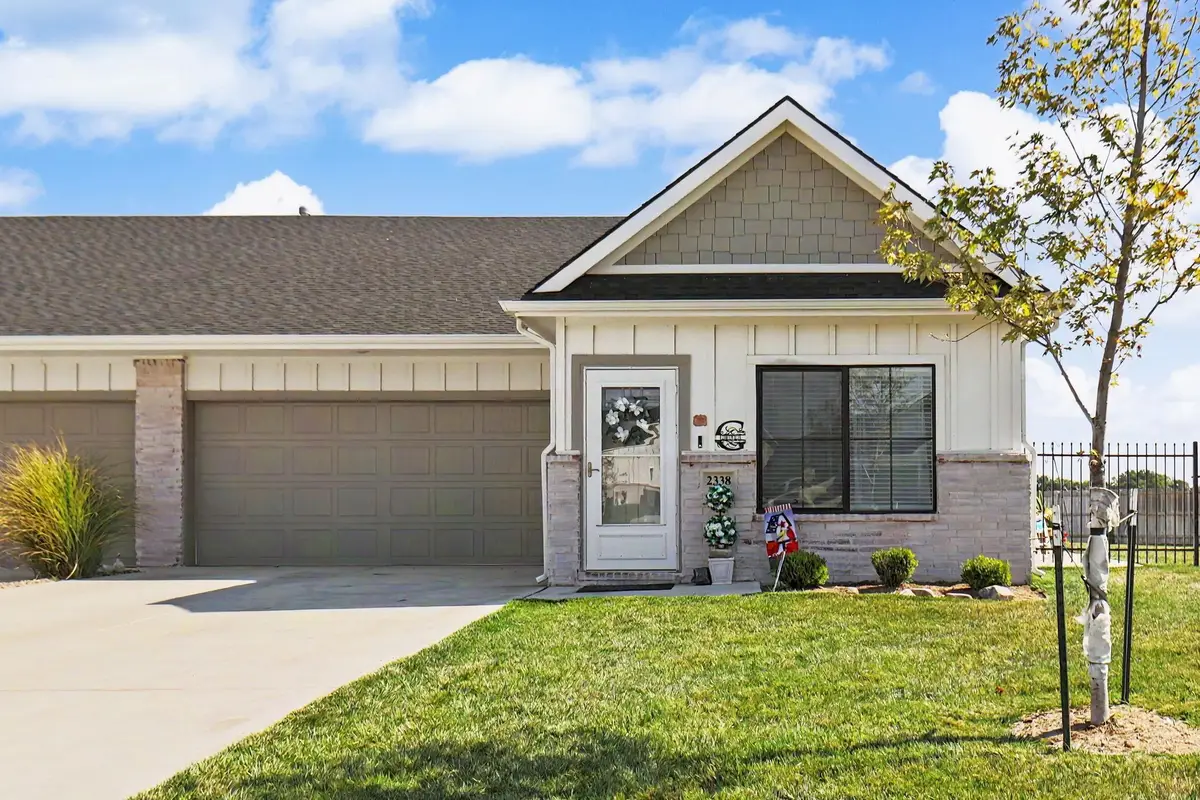 2338 S Spring Hill Ct, Goddard, KS 67052 - #1
