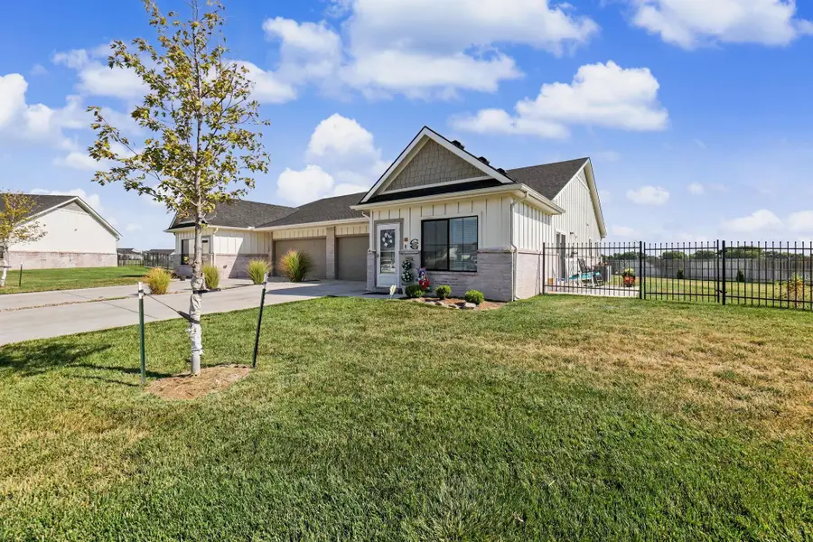 2338 S Spring Hill Ct, Goddard, KS 67052 - #2