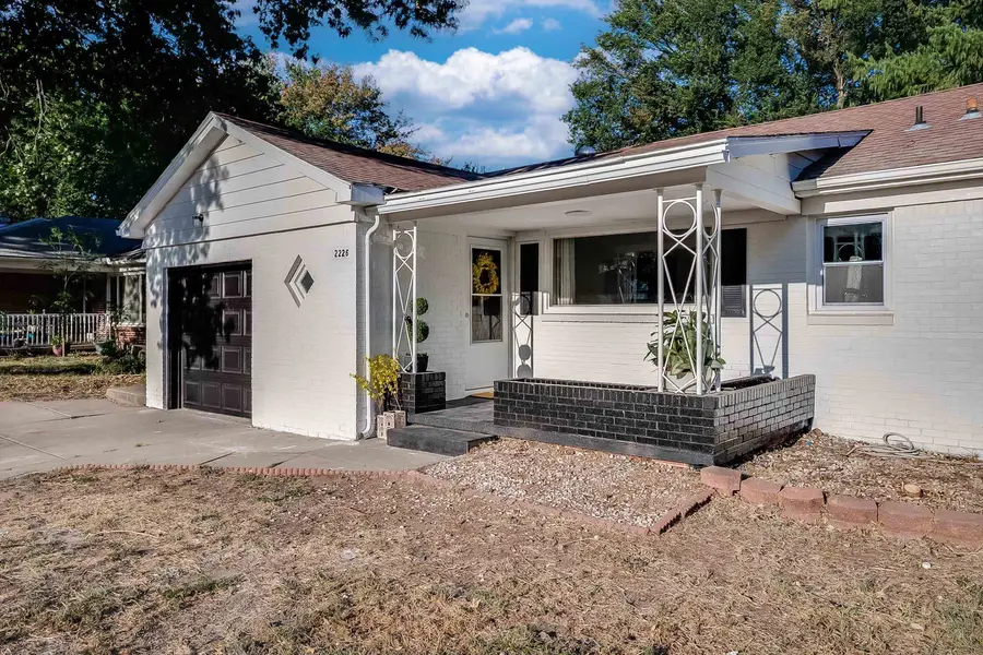 2226 S Belmont St, Wichita, KS 67218-5006 - #2