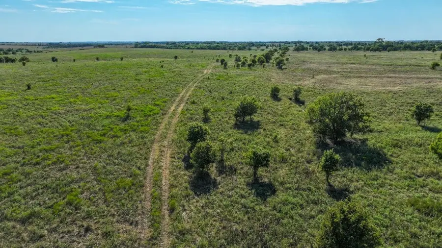 000 201st Rd, Winfield, KS 67156 - #2