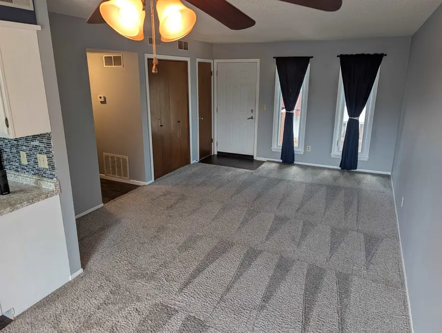 1449 N Smith Ct #3, Wichita, KS 67212 - #2