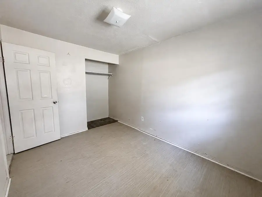 4204-4206 E Wilma St, Wichita, KS 67218 - #3
