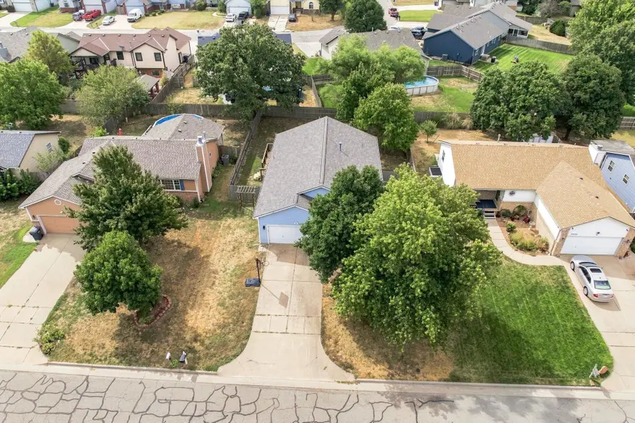 5823 W 41st Cir S, Wichita, KS 67215 - #3