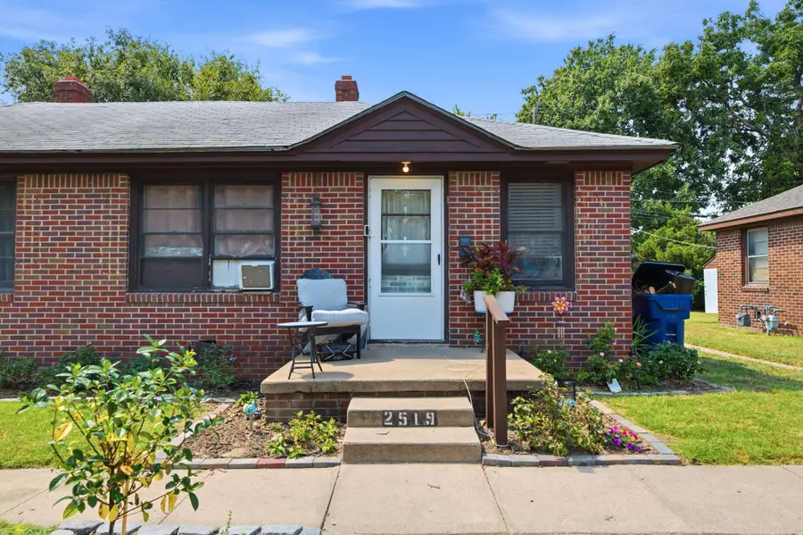 2519 S Ellis Ave, Wichita, KS 67216 - #2