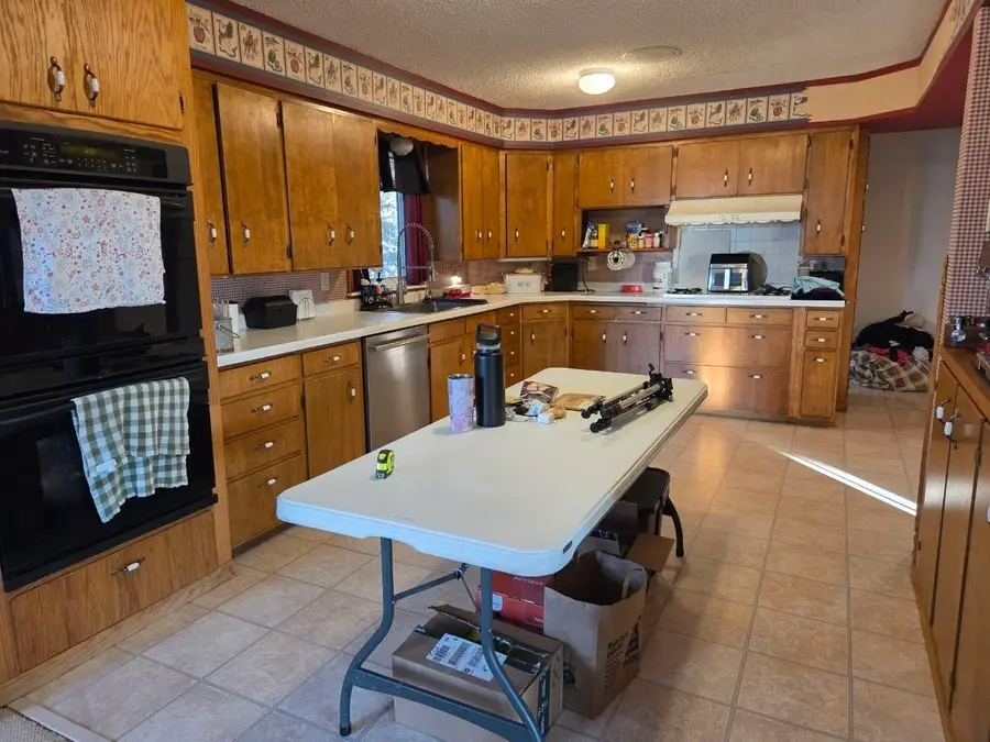 310 W Grant St, Mayfield, KS 67103 - #2