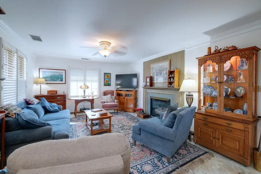 801 Spey, Winfield, KS 67156 - #3