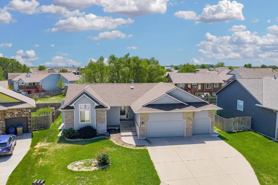 8924 N Ridgewood, Park City, KS 67219 - #3