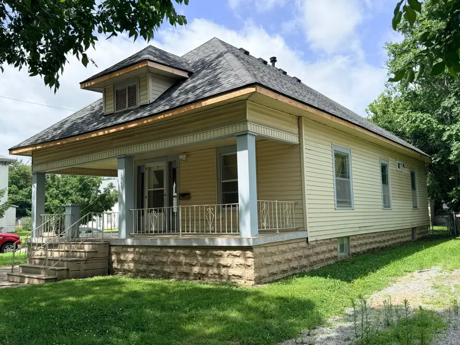 1755 S Wichita St, Wichita, KS 67213 - #3