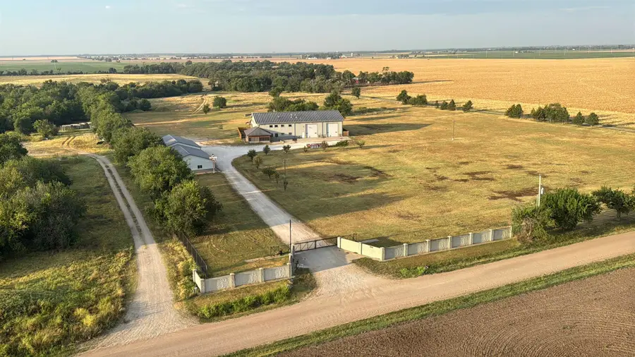 9345 W 47th St S, Clearwater, KS 67026 - #2