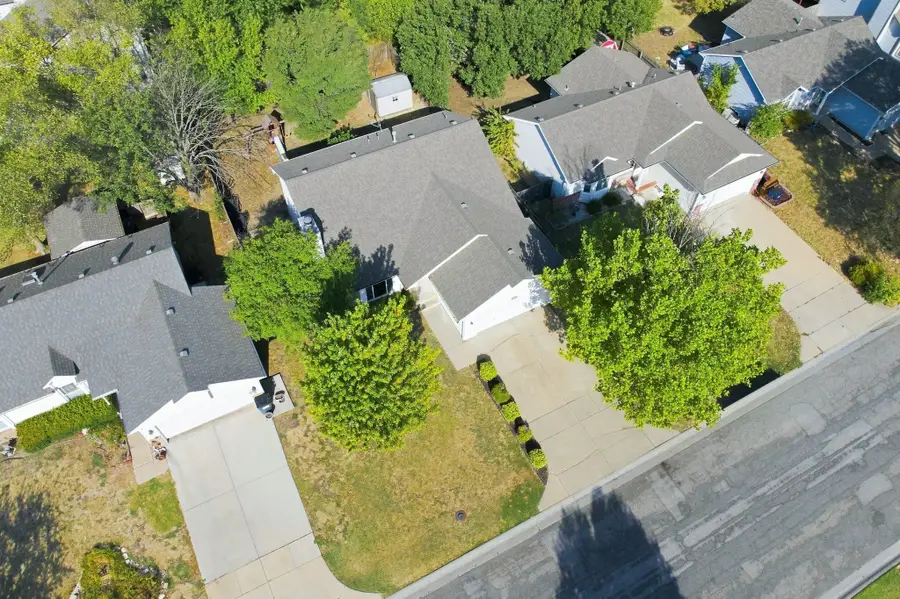 1241 S Fox Run, Wichita, KS 67207 - #2