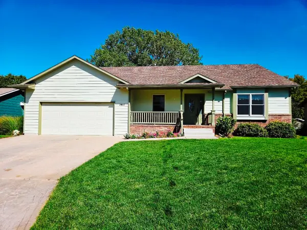 2908 Sumac St, North Newton, KS 67117