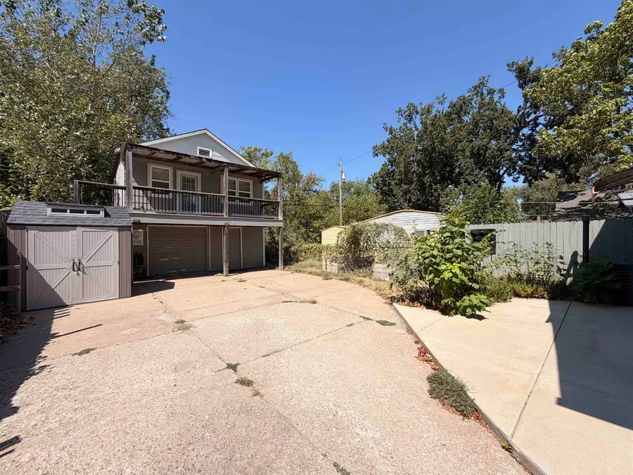 215 N Dodge, Wichita, KS 67203 - #2