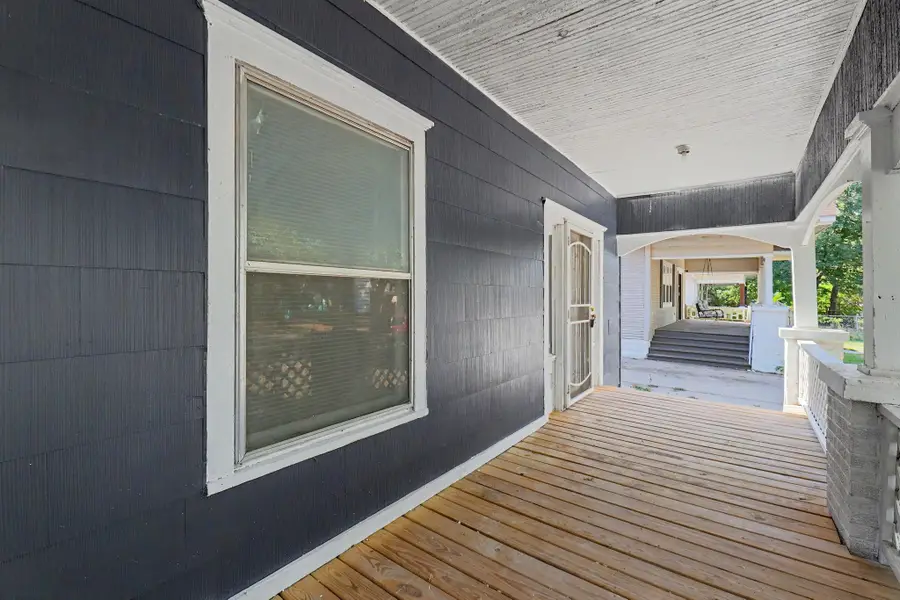 1424 S Main St, Wichita, KS 67213 - #3