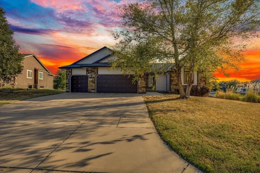 4766 N Canterbury, Park City, KS 67219 - #2