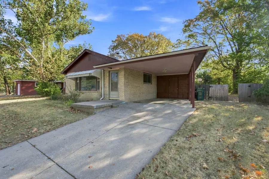 1568 N Harvard Ave, Wichita, KS 67208 - #2