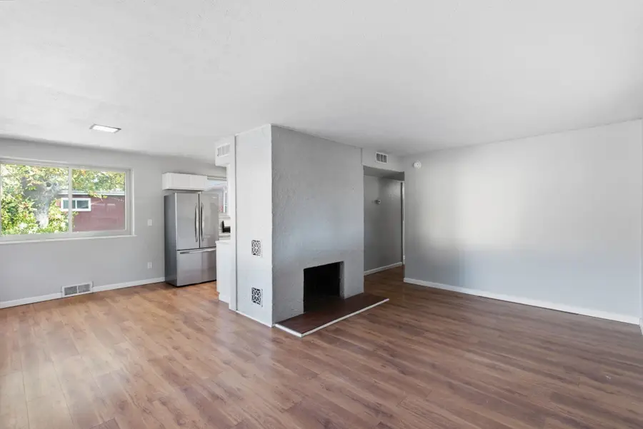1568 N Harvard Ave, Wichita, KS 67208 - #3