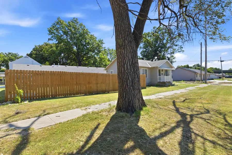 814 N Dearborn, Augusta, KS 67010 - #2