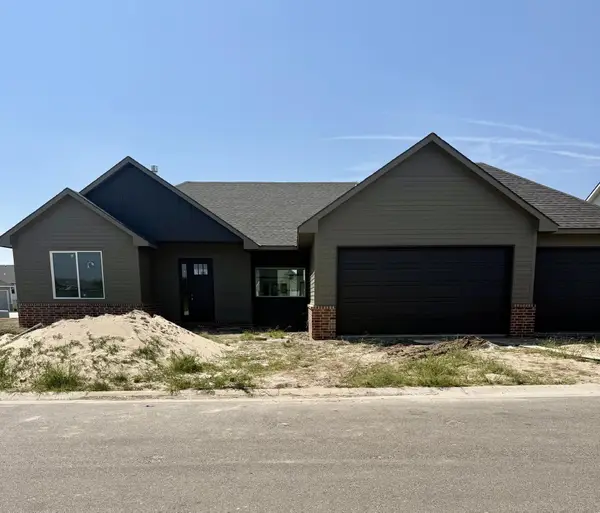 12075 E Shadowridge St, Wichita, KS 67226