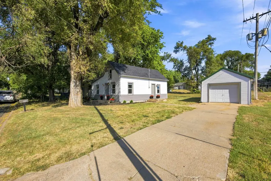332 Gregg, Augusta, KS 67010 - #3