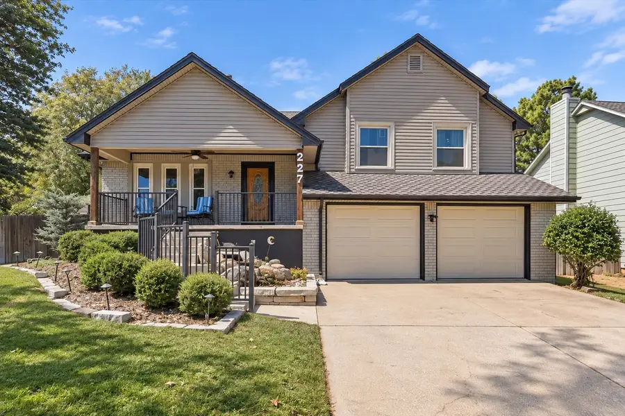 227 S Parkdale St, Wichita, KS 67209 - #2