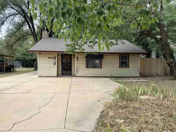 2025 S Spruce St, Wichita, KS 67211