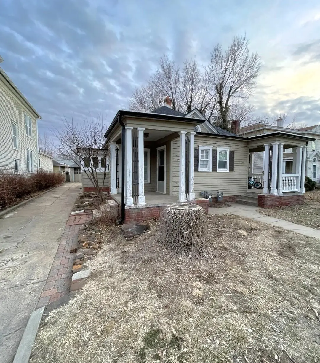705-707 W Ash St, Salina, KS 67401 - #1