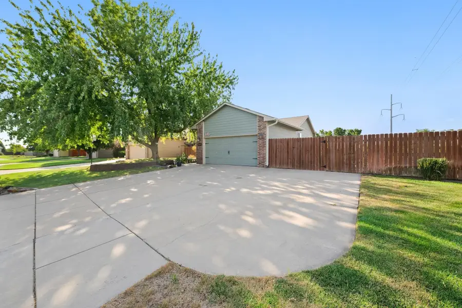 13715 W Autumn Ridge St, Wichita, KS 67235-9768 - #2