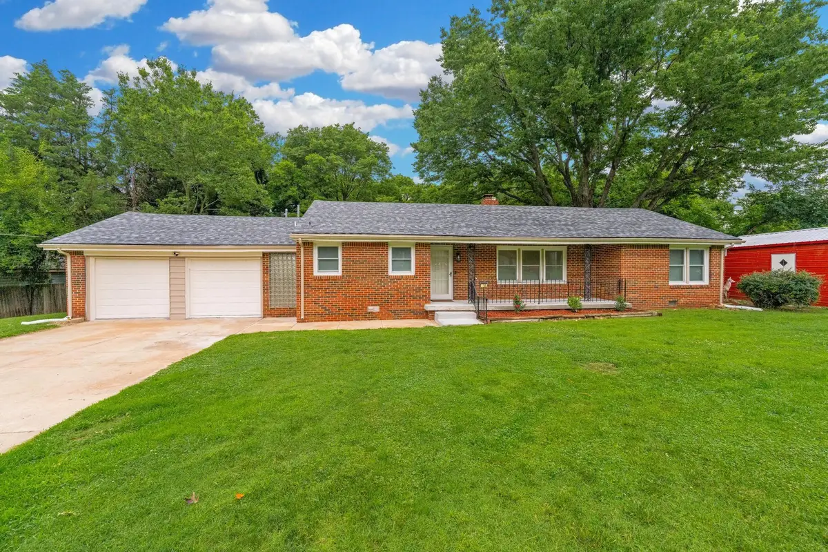 3430 E Crystal St, Wichita, KS 67216 - #1