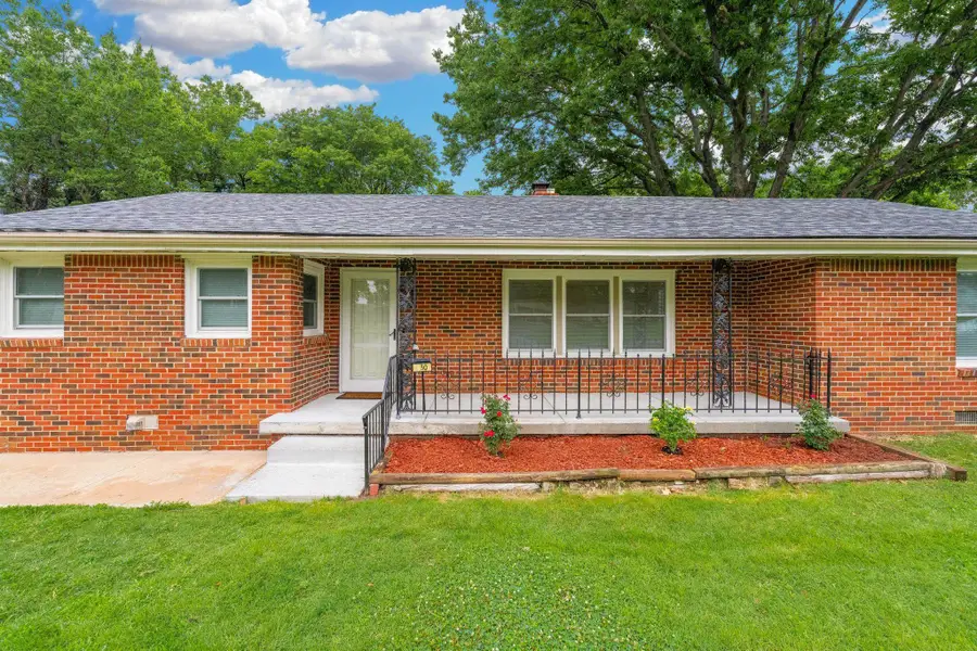 3430 E Crystal St, Wichita, KS 67216 - #3