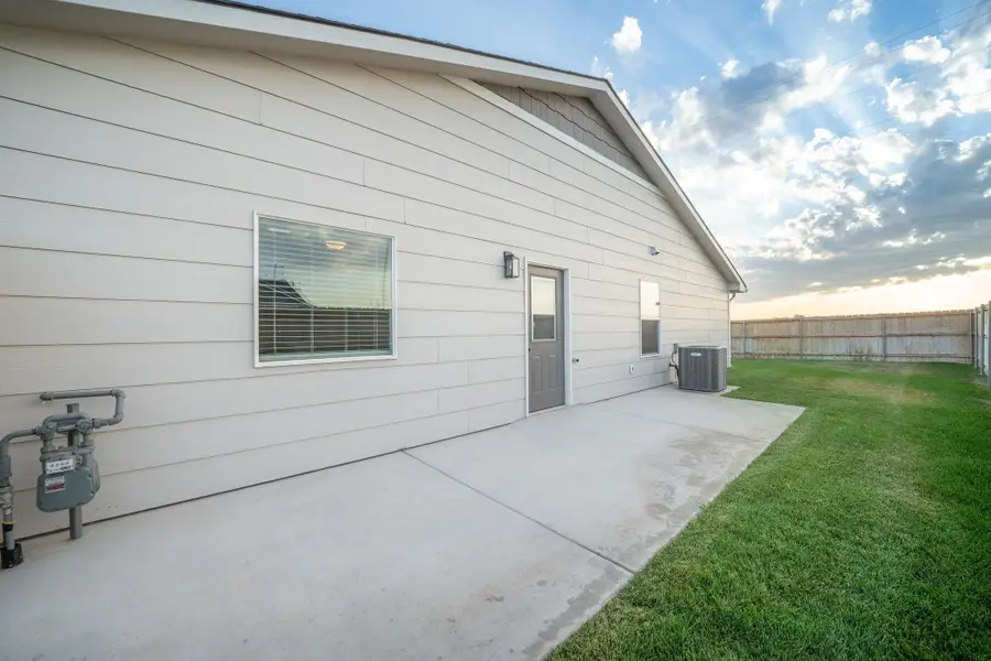 16804 W Lawson, Goddard, KS 67052 - #3