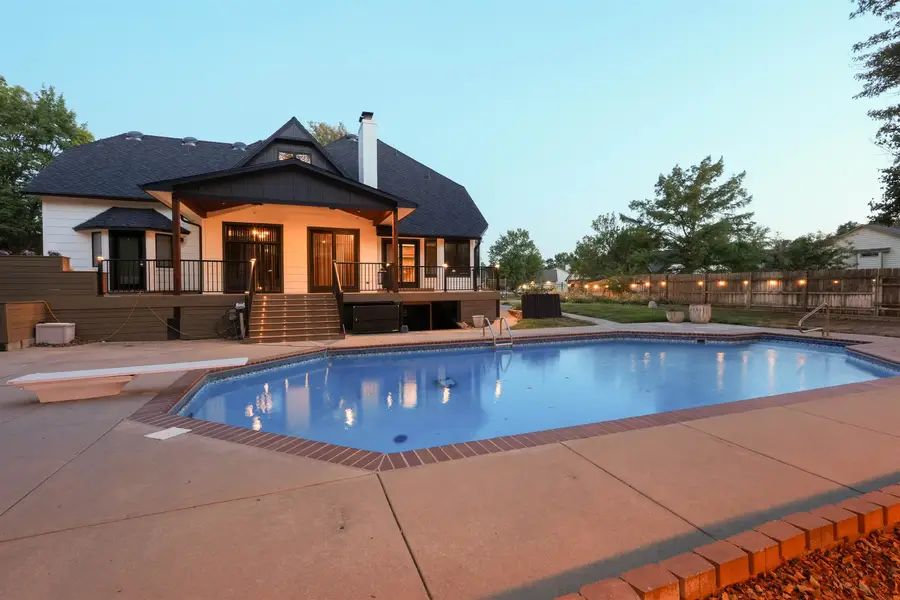 1308 N Fieldcrest Ct, Wichita, KS 67212 - #2