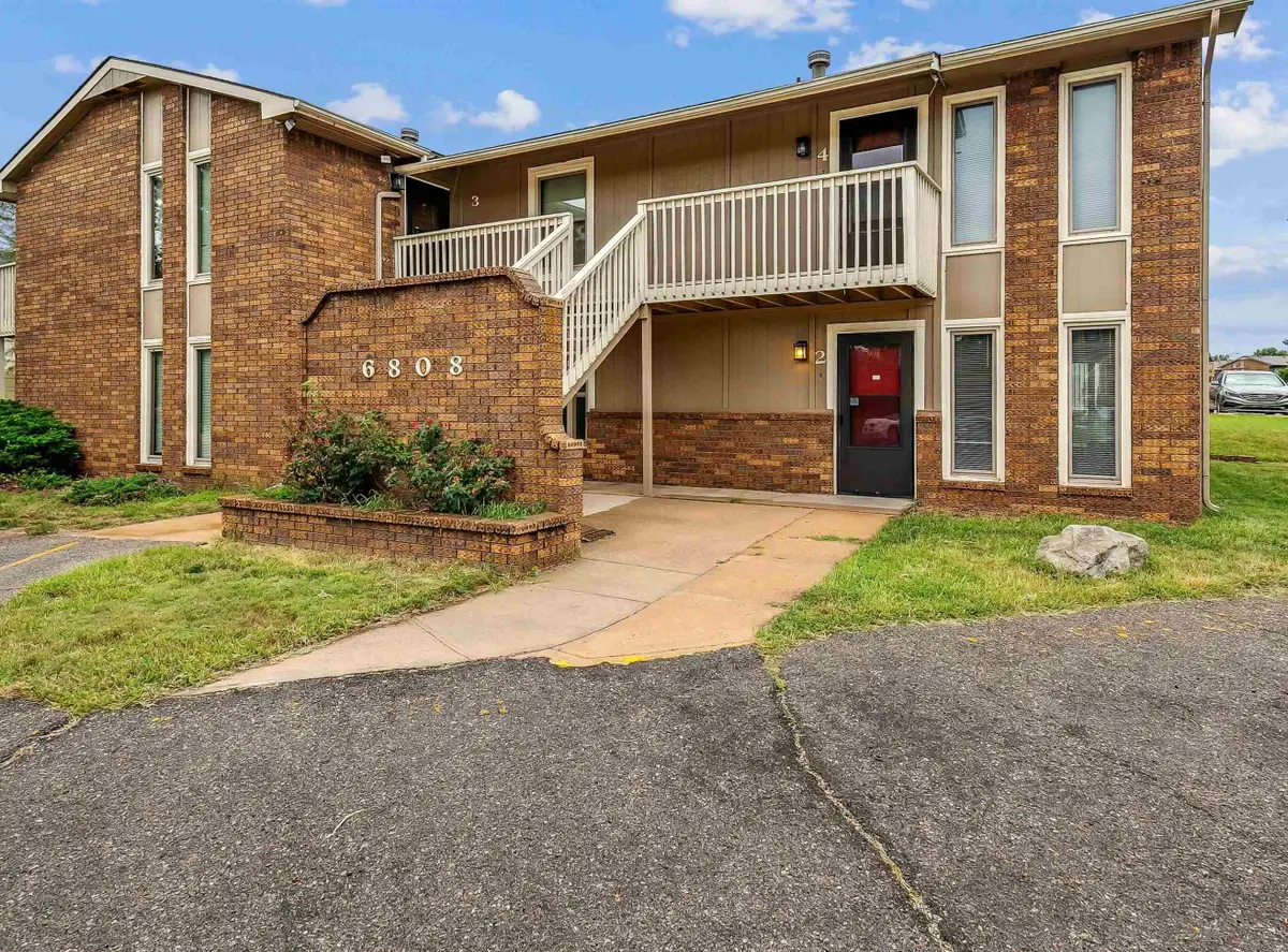 6808 W Par Lane, Wichita, KS 67212 - #1