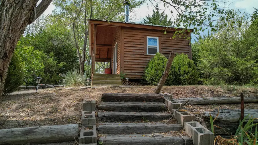 000 E Avenue G, Burrton, KS 67020 - #2