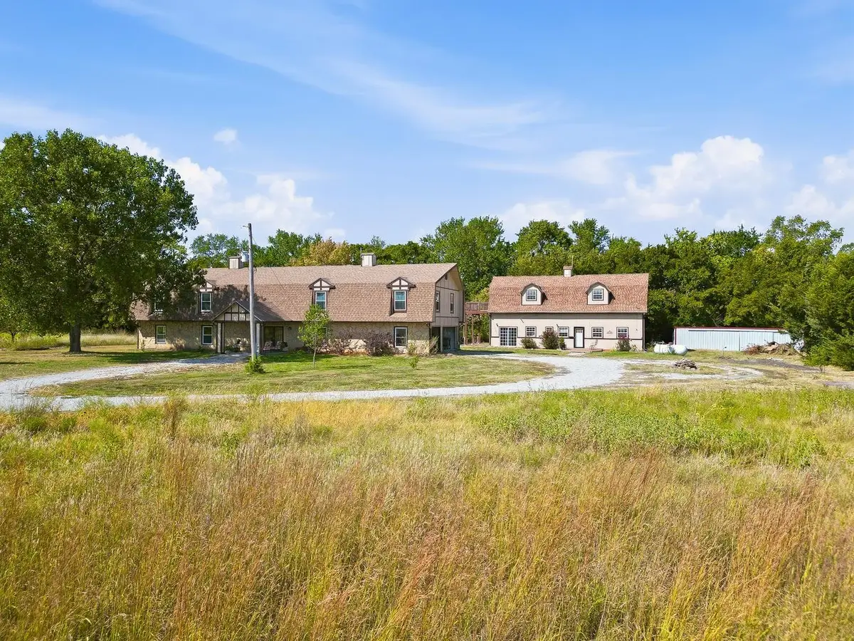 3353 N 159th St E, Wichita, KS 67228 - #1