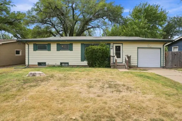1415 N Prairie Ln., Derby, KS 67037