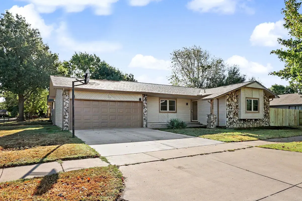 2420 N Edgemoor, Wichita, KS 67220 - #1