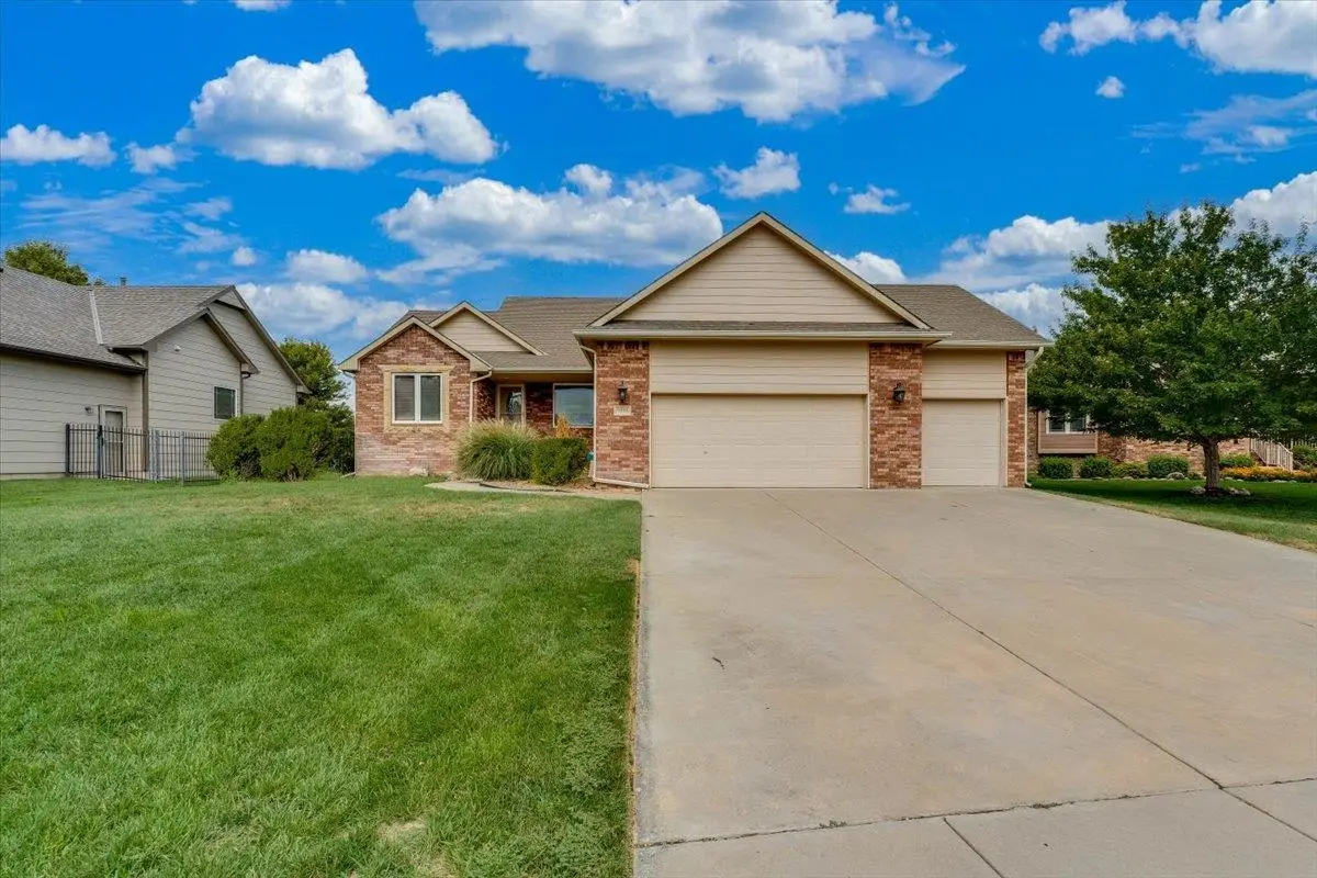 9930 W Westlakes Ct, Wichita, KS 67205 - #1