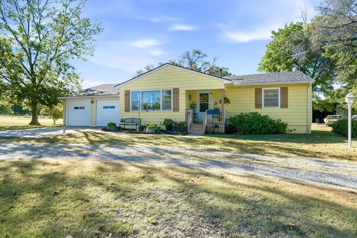 3861 SW 100th, Augusta, KS 67010-8236 - #1