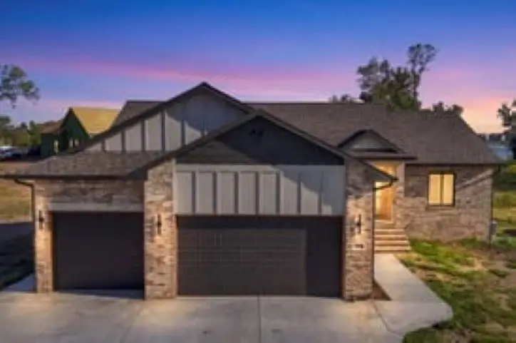 4818 W Calvert St, Wichita, KS 67215 - #1