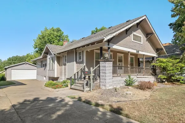 345 N Yale St, Wichita, KS 67208-3243