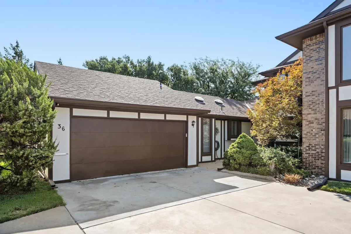 641 N Woodlawn St, Apt 36, Wichita, KS 67208-3669 - #1