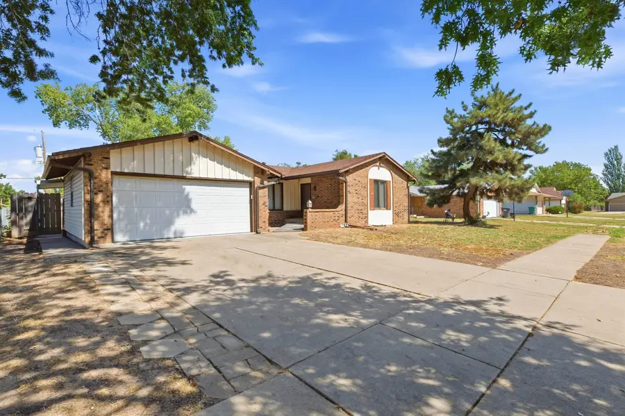 8208 E Boston St, Wichita, KS 67207 - #3