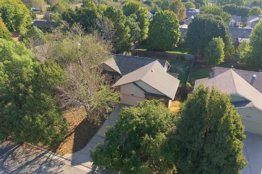 4854 E 44th Ct N, Bel Aire, KS 67220 - #3