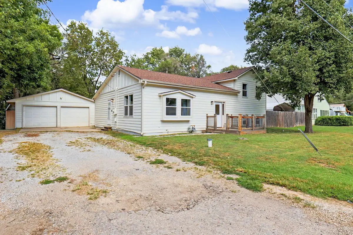 126 W 58th St S, Wichita, KS 67217 - #1