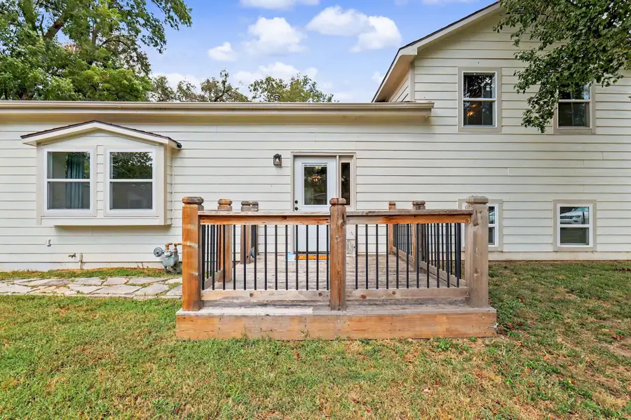 126 W 58th St S, Wichita, KS 67217 - #3