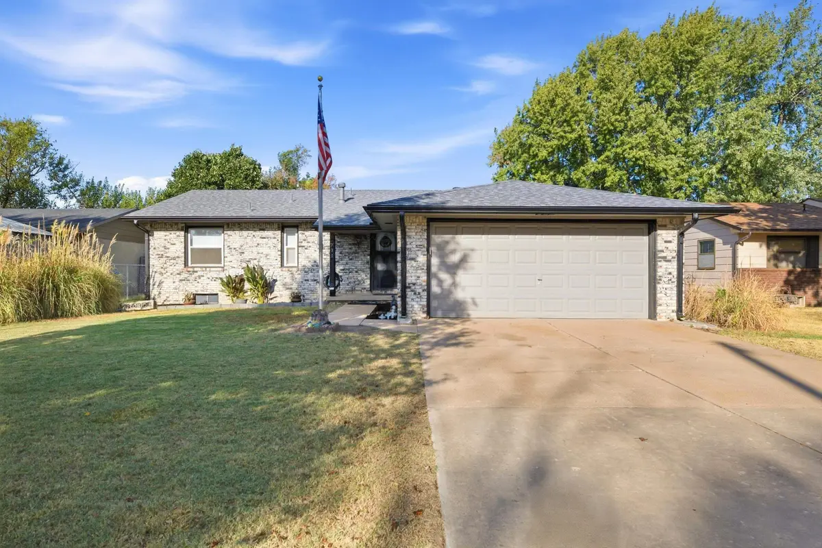 731 N Joann, Wichita, KS 67203 - #1