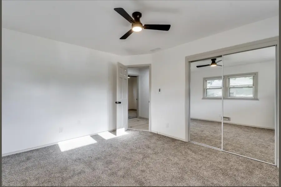 801 S Fabrique Dr, Wichita, KS 67211 - #2