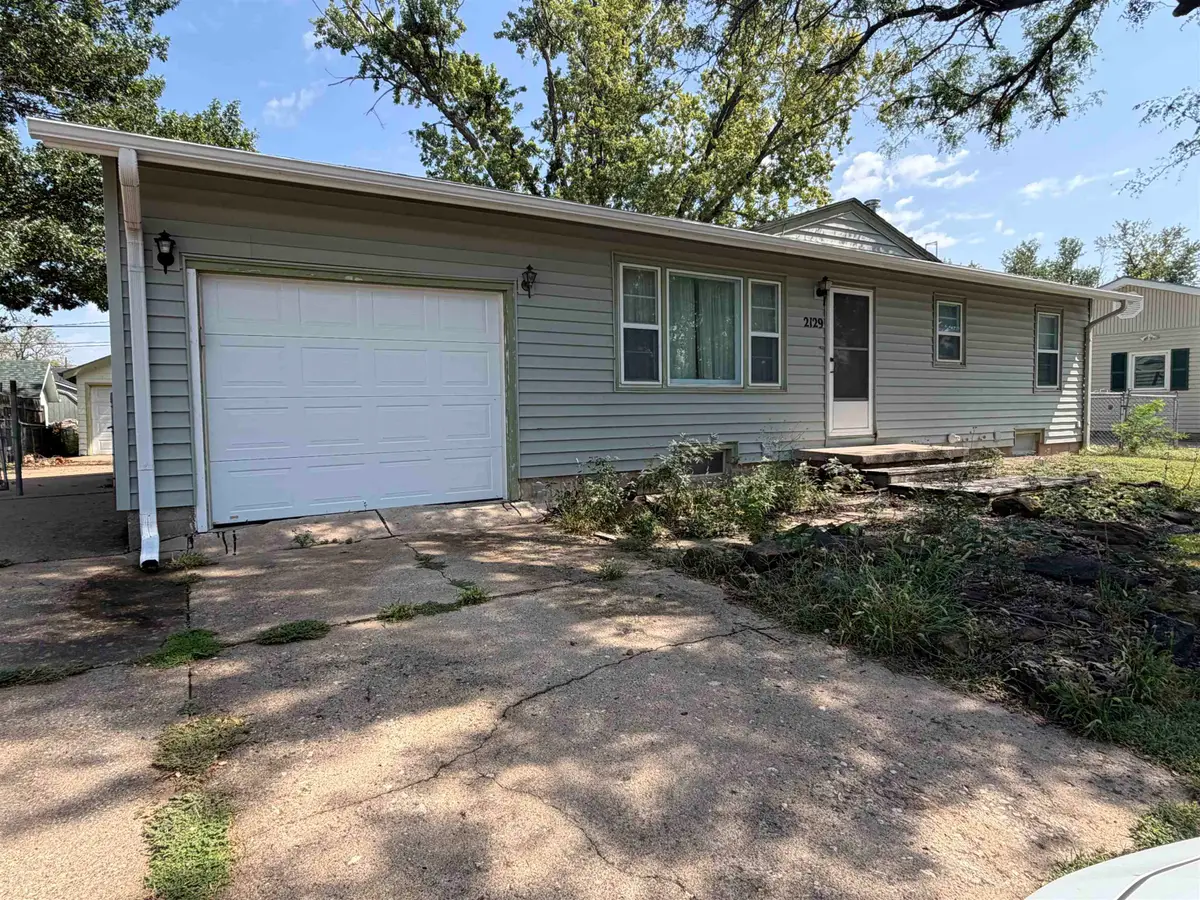 Address Withheld By Seller, Salina, KS 67401 - #1